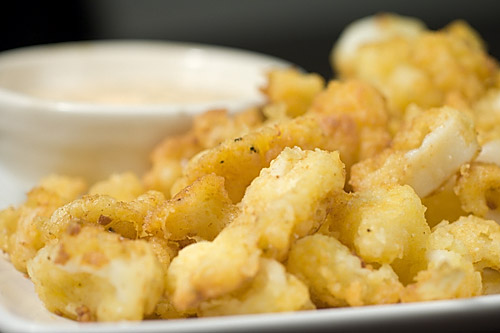 Calamari with Lemon-Basil Sauce