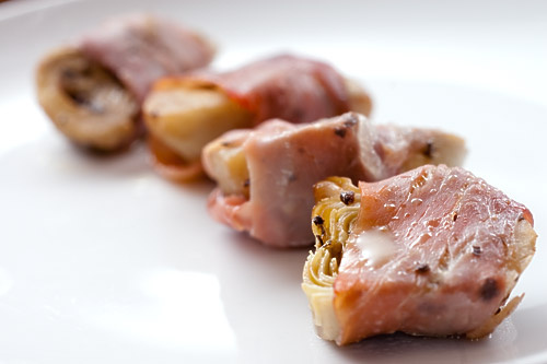 Prosciutto Wrapped Artichoke Hearts