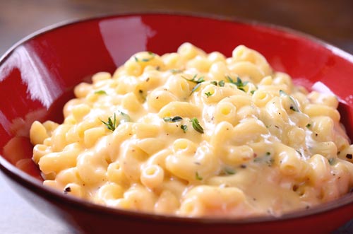 Roasted Garlic and Thyme Mac n’ Cheese