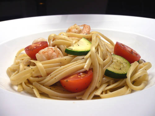 Shrimp Linguine with Zucchini and Tomatoes